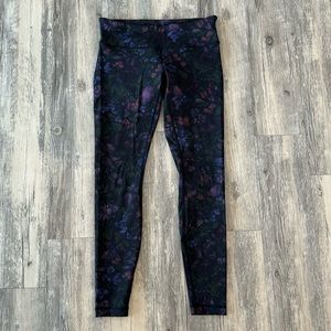 Lululemon size 8 hi rise legging